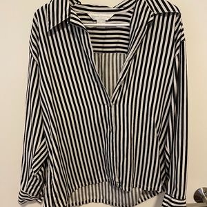 Vintage long sleeve collared button up- Black/white stripe, M